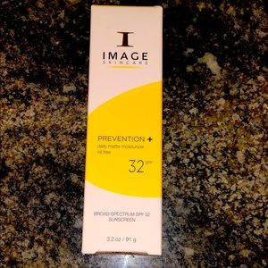 BNWB Image Skincare Moisturizer